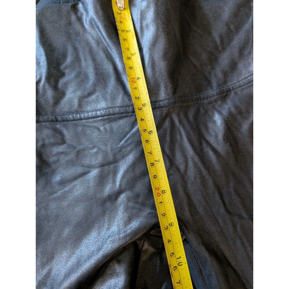 Spanx Faux Leather Leggings Pants Grunge Alt Fairy Goth Minimalist Sz M - Picture 11 of 13